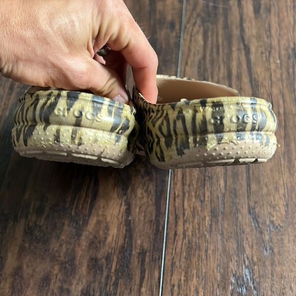 Crocs Freesail Clog Mule Animal Leopard Cheetah Print Comfort Slip Sz 11 GUC - Picture 6 of 8